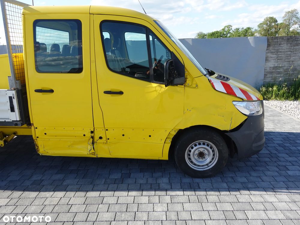 Mercedes-Benz SPRINTER - 11