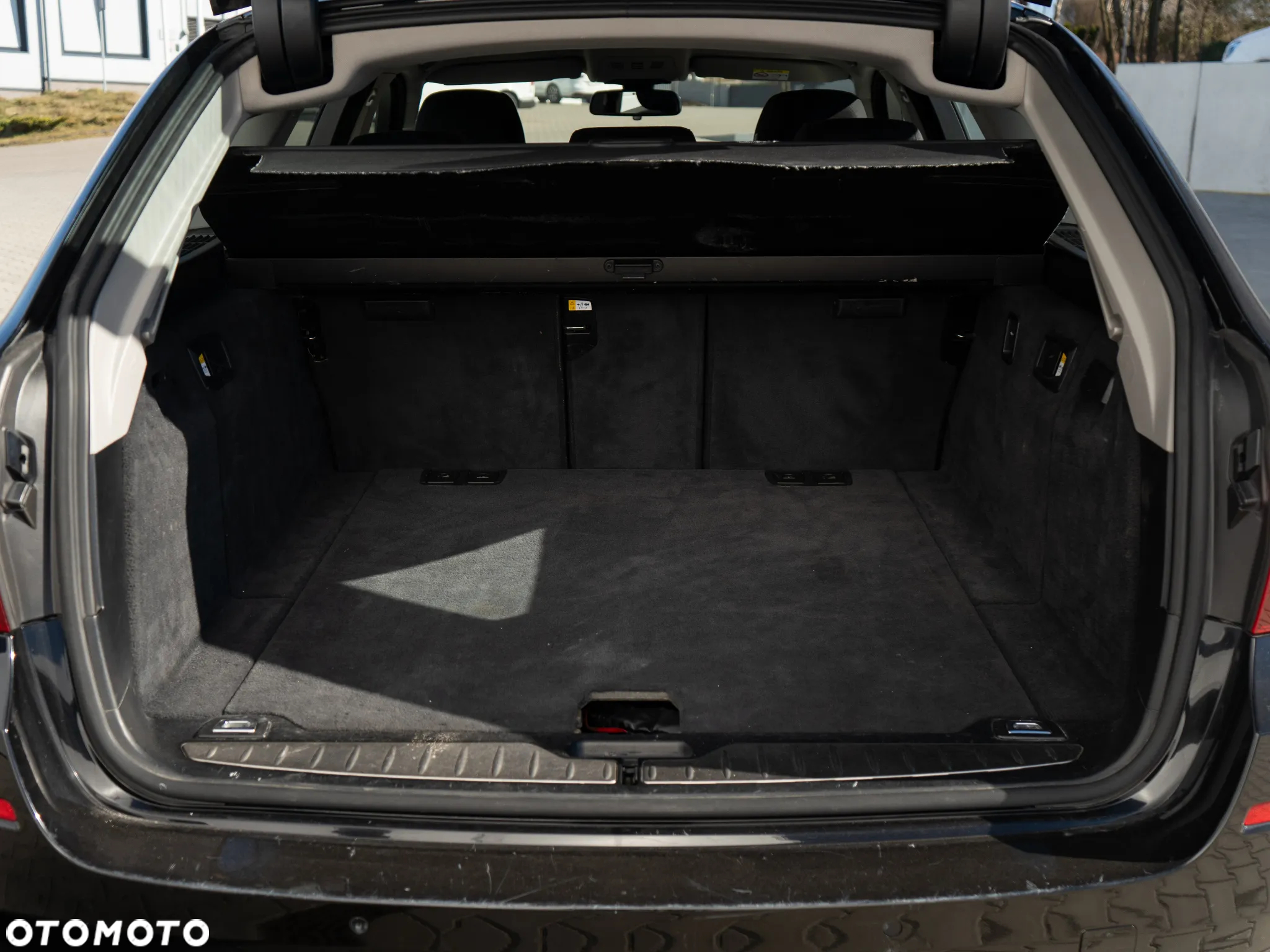 BMW Seria 5 518d Business Edition - 8