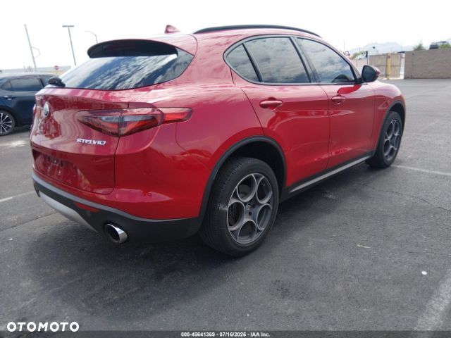 Alfa Romeo Stelvio 2.0 Turbo Veloce Q4 - 4