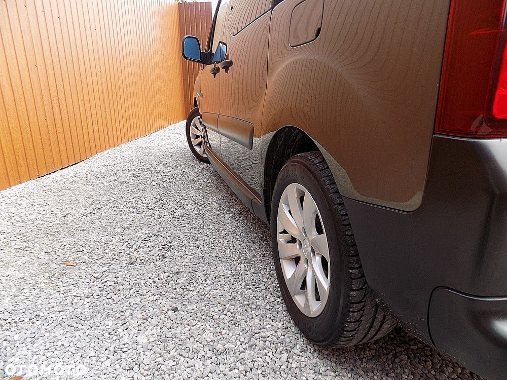 Peugeot Partner 1.6 BlueHDi Outdoor - 27