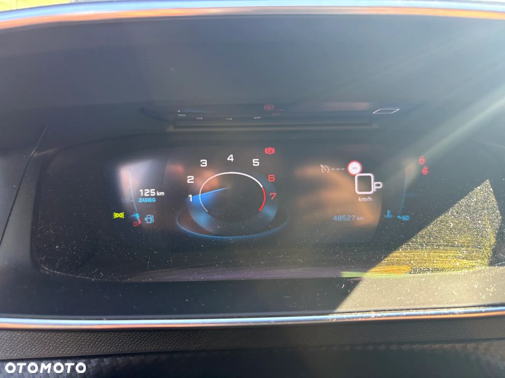 Peugeot 2008 1.2 PureTech Allure Pack S&S EAT8 - 13