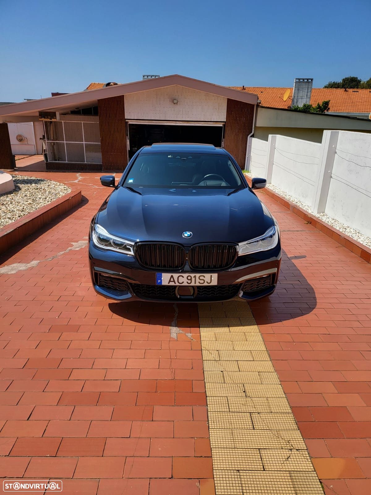 BMW 740 e iPerformance Pack M - 1