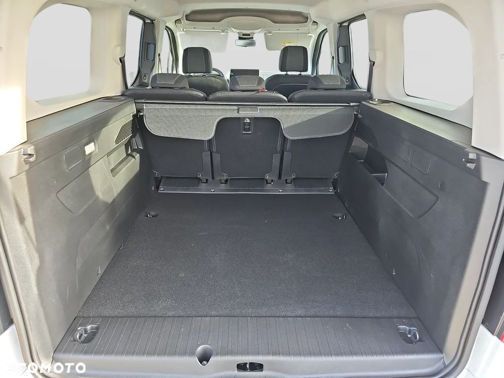 Opel Combo XL (bryg.) - 23