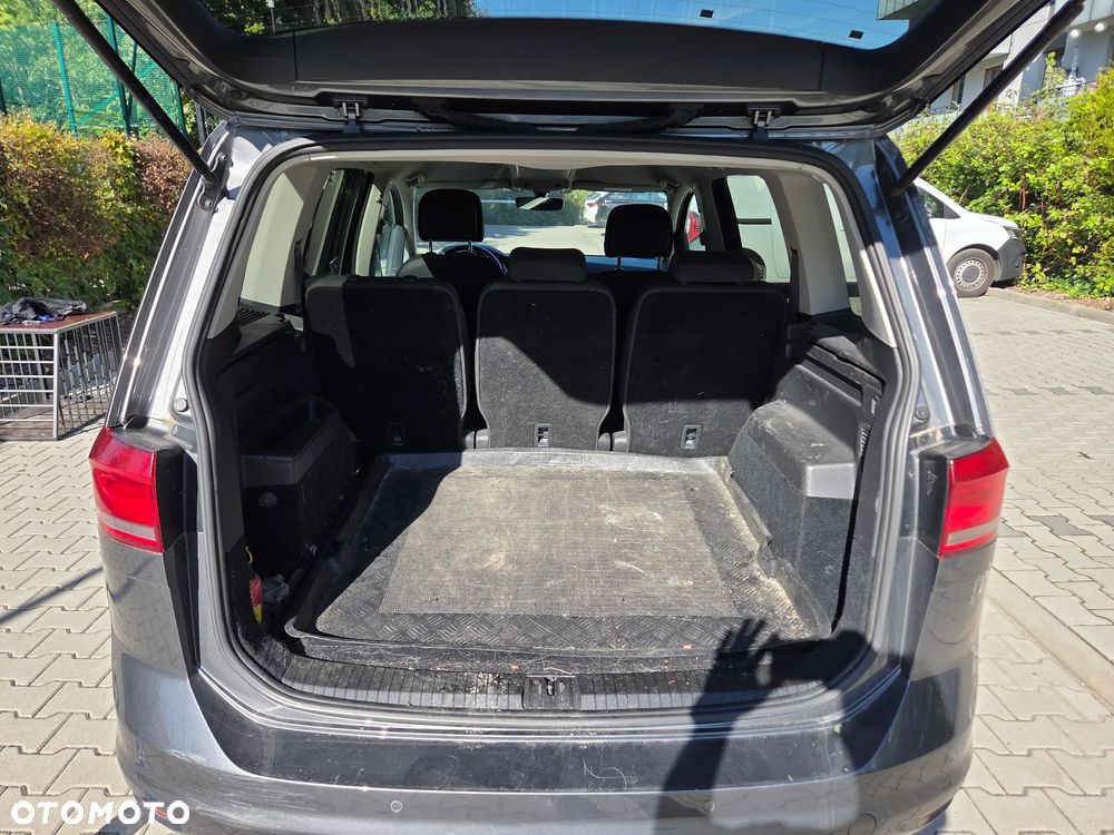 Volkswagen Touran 1.8 TSI BMT Highline DSG - 10