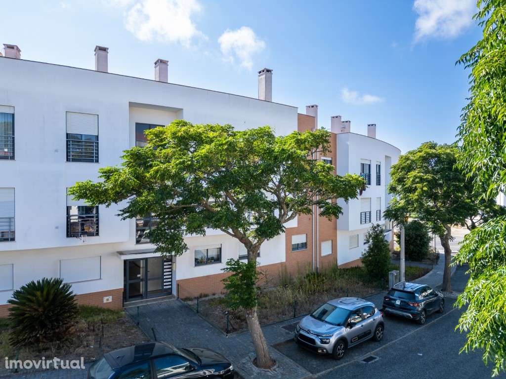 Apartamento na Nova Nazaré perto do Centro Escolar - Grande imagem: 2/38