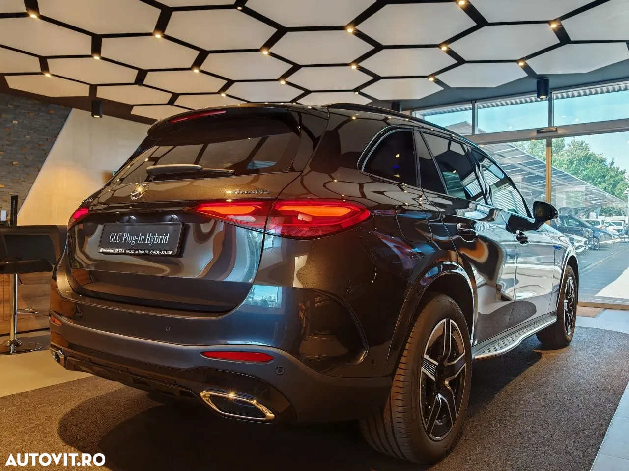Mercedes-Benz GLC 300 e 4MATIC - 13
