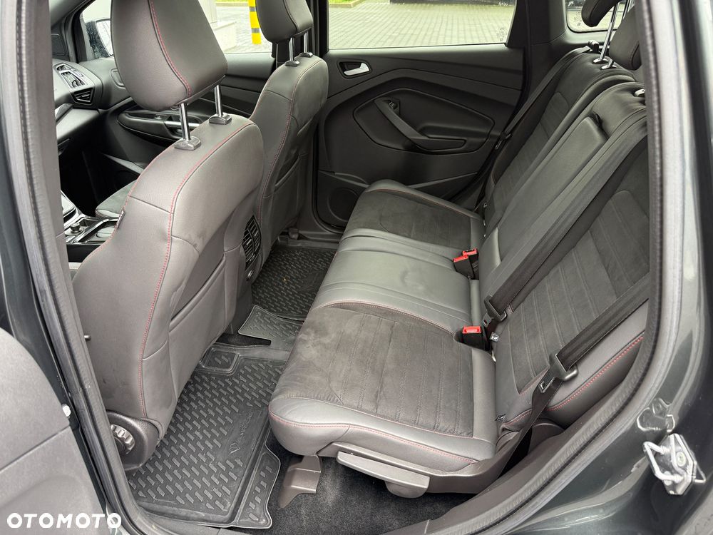 Ford Kuga 1.5 EcoBoost 4x4 ST-Line - 21