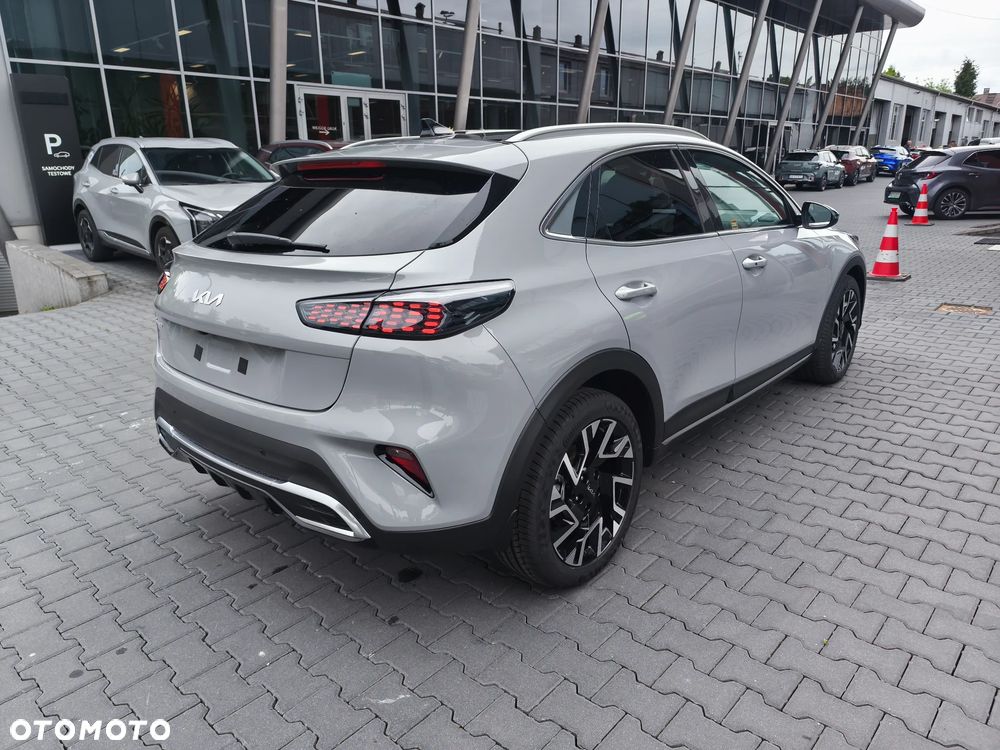 Kia XCeed 1.6 T-GDI Tribute DCT - 5