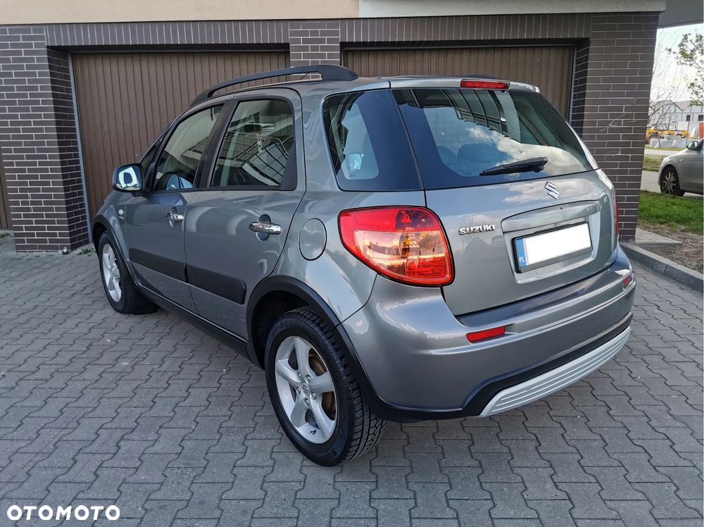 Suzuki SX4 1.9 DDiS DPF Streetline 4x2 Club - 4
