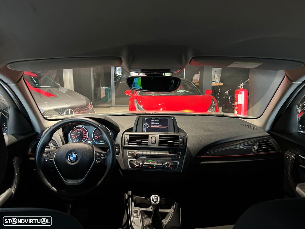 BMW 116 d EDynamics Line Sport - 24