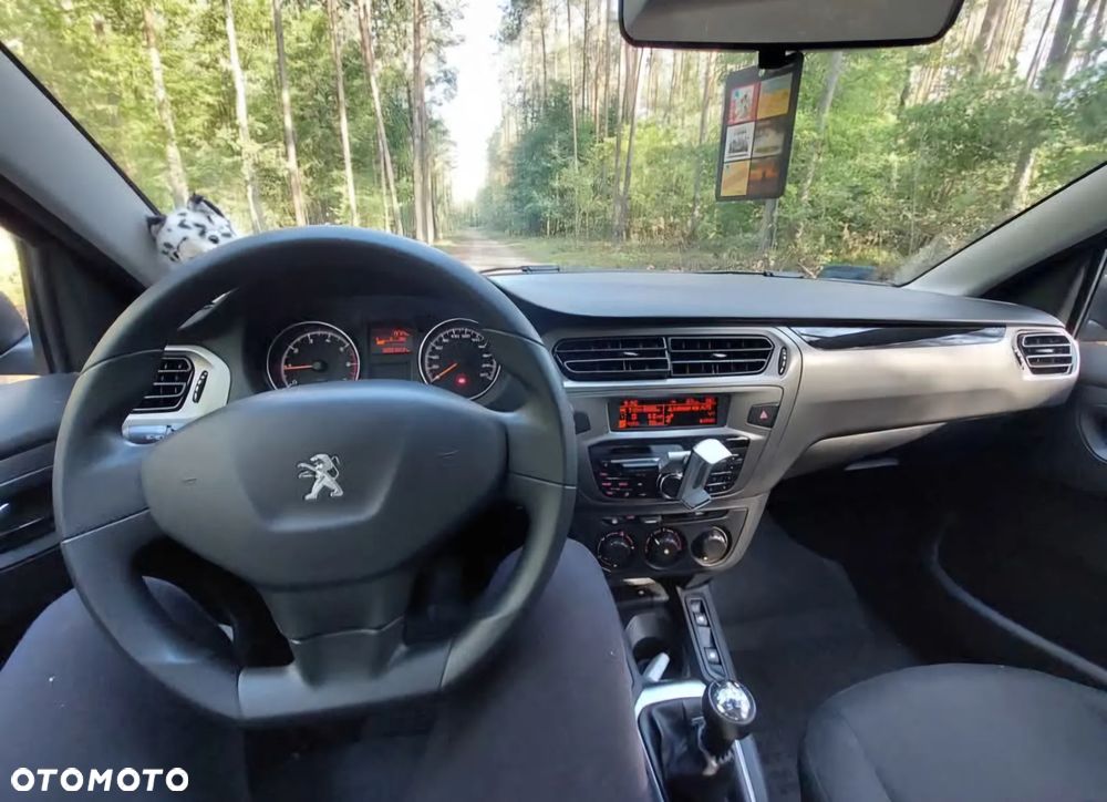 Peugeot 301 1.2 Pure Tech Access - 9