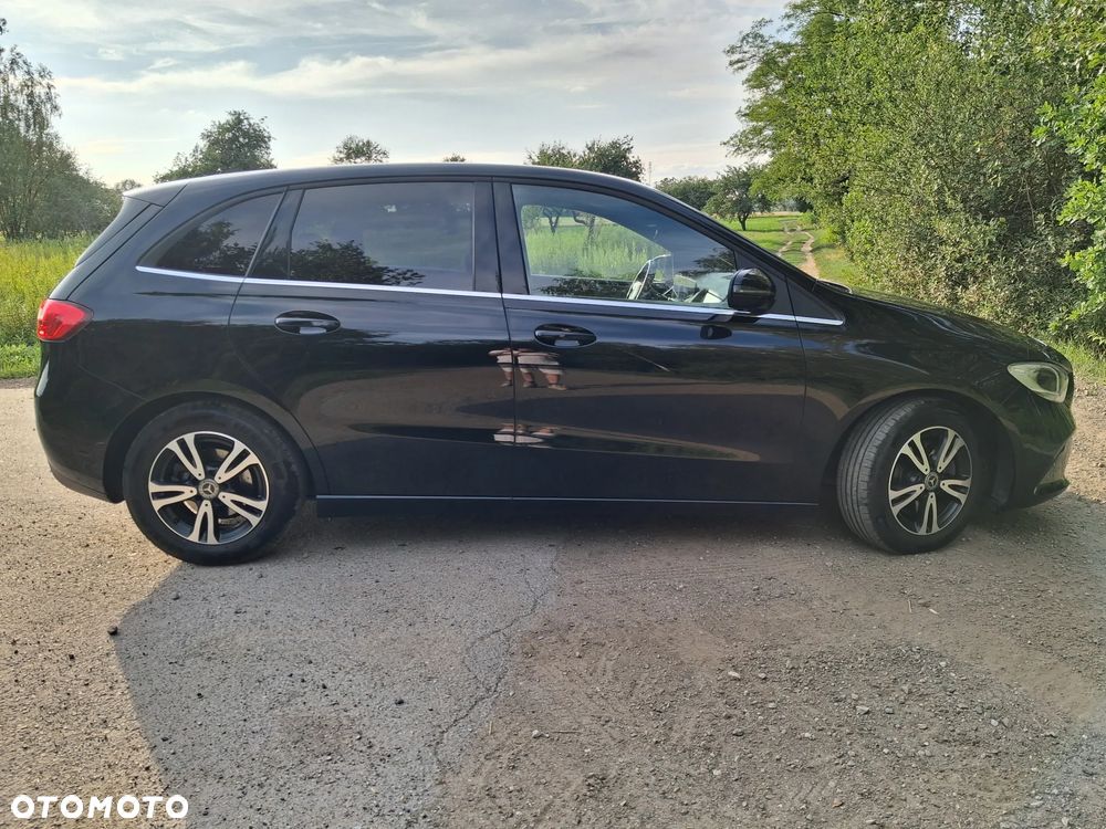 Mercedes-Benz Klasa B 200 d 8G-DCT Edition 2021 - 9