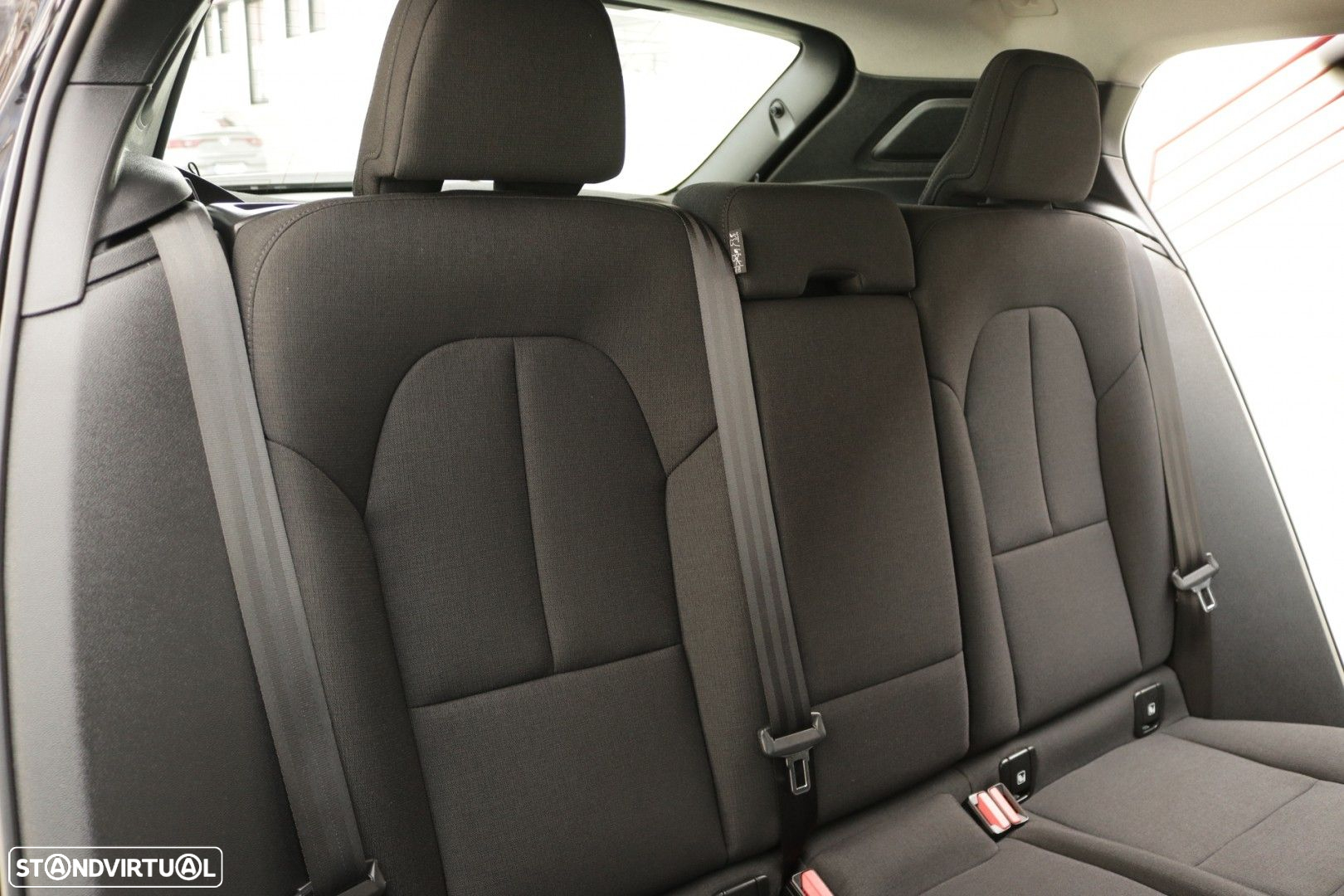 Volvo XC 40 1.5 T2 Momentum Core - 24