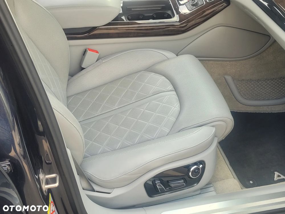 Audi A8 3.0 TDI clean diesel Quattro - 15