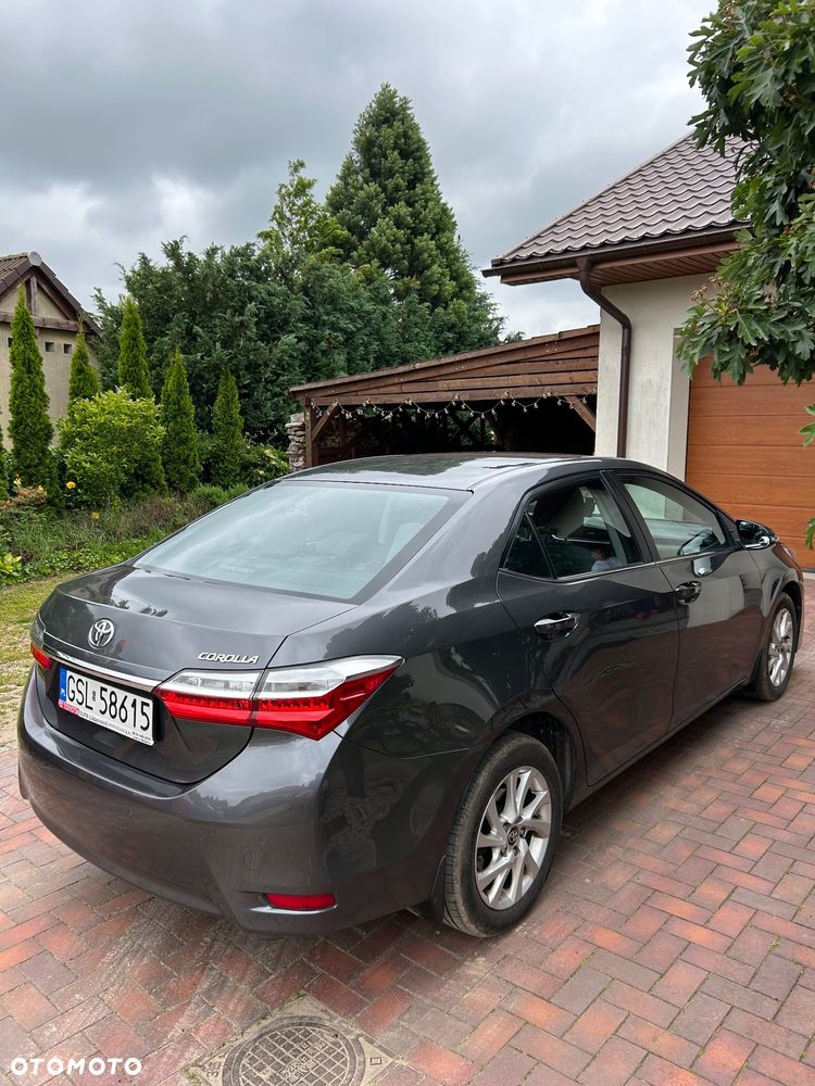 Toyota Corolla 1.6 Comfort - 5
