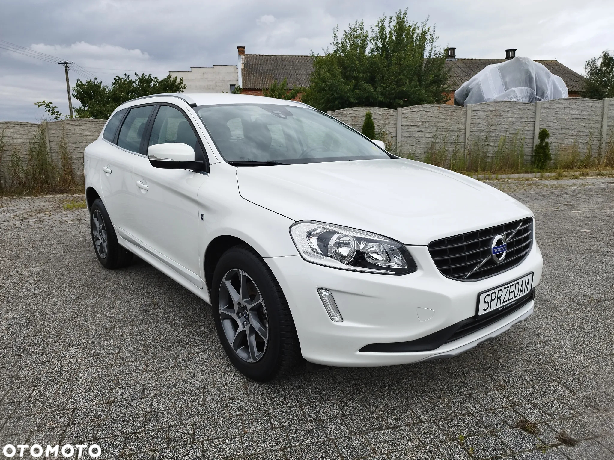 Volvo XC 60 D3 Drive-E Ocean Race - 7