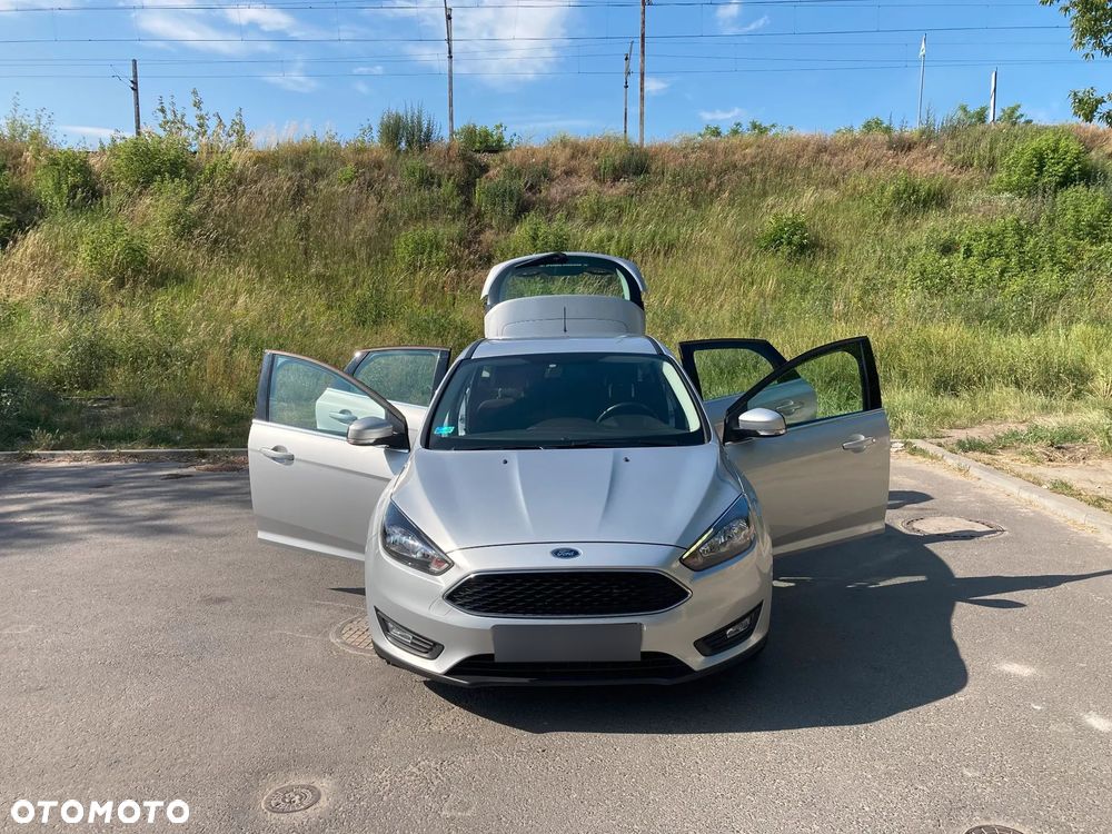 Ford Focus 1.5 TDCi SYNC Edition - 3