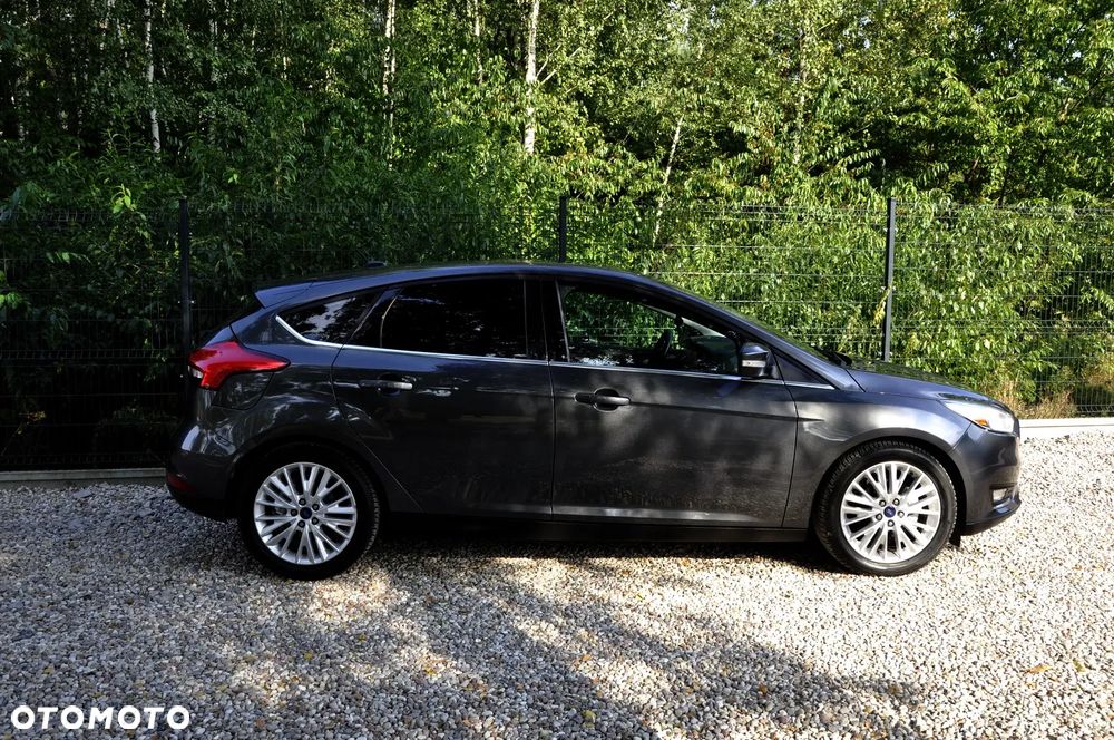 Ford Focus - 16
