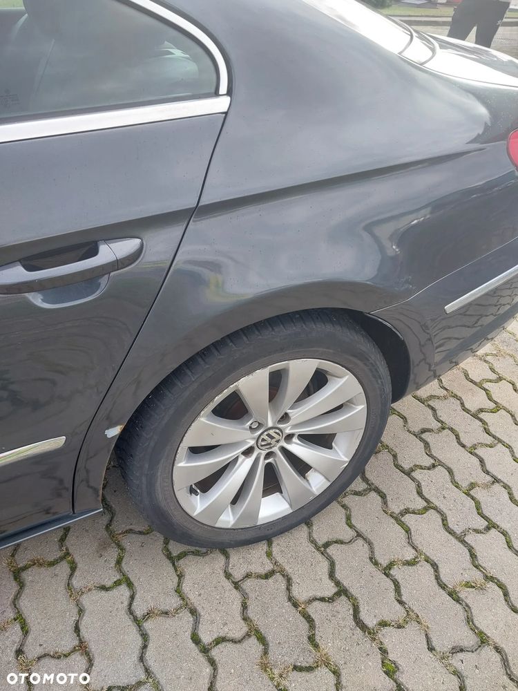 Volkswagen Passat CC 2.0 TDI DPF BMT - 17