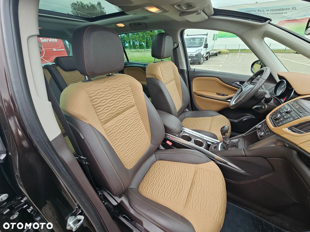 Opel Zafira 2.0 CDTI Cosmo EcoFLEX S&S - 32
