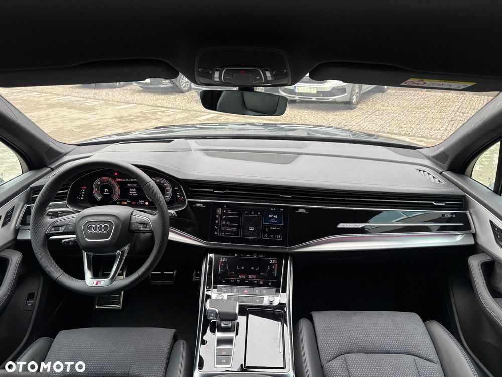 Audi Q7 - 12