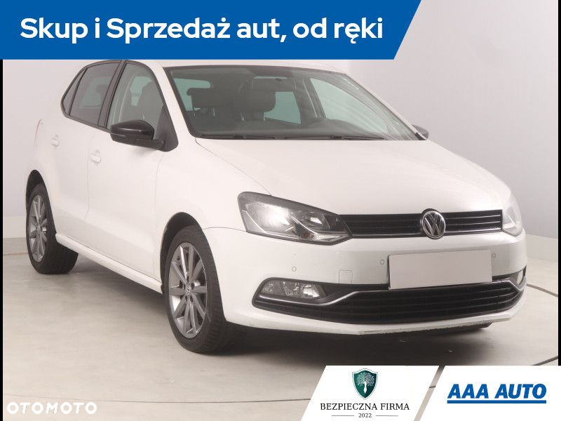 Volkswagen Polo - 2