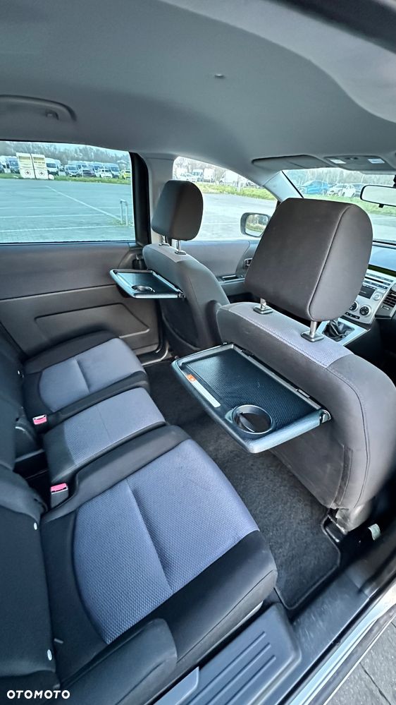 Mazda 5 - 17