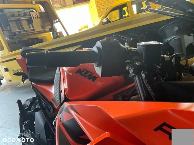 KTM RC 390 - 20