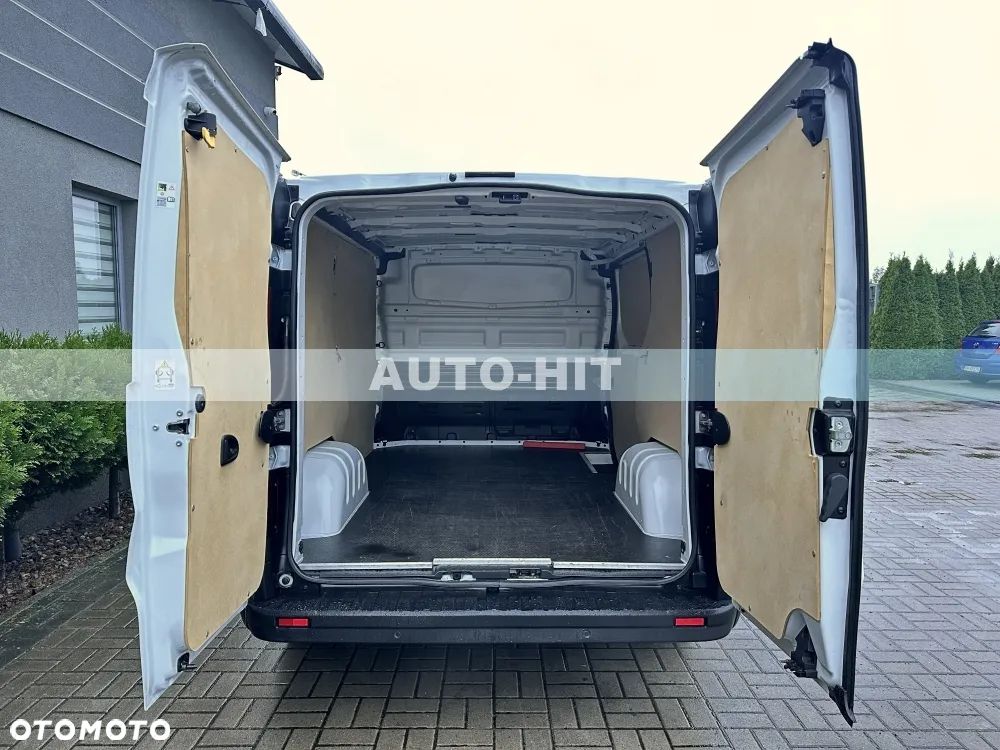 Renault Trafic - 14
