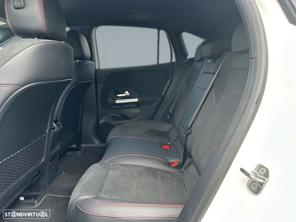 Mercedes-Benz EQA 250 AMG Line - 13