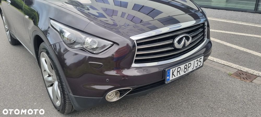 Infiniti FX FX30d S - 2