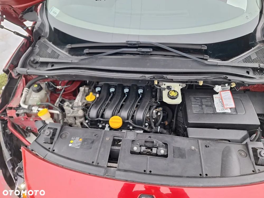 Renault Scenic 1.6 16V Tech Run - 26