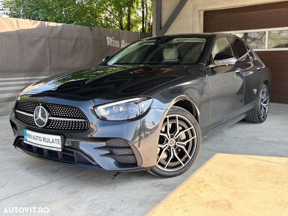 Mercedes-Benz E - 4