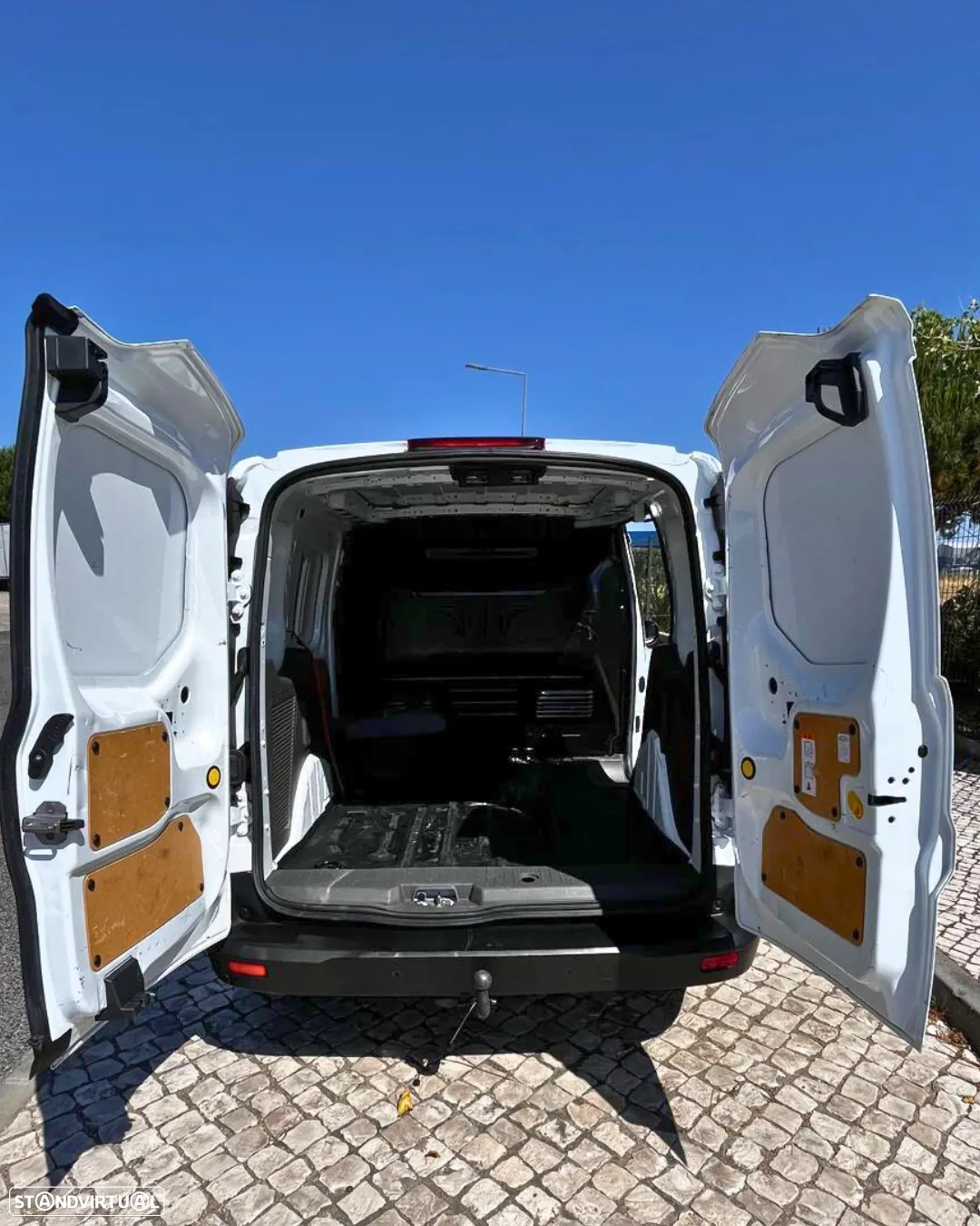 Ford TRANSIT CONNECT 1.5 EcoBlue L1 Trend - 18