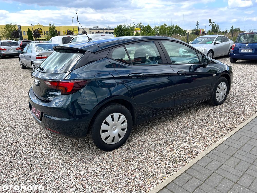 Opel Astra 1.6 CDTI Active - 18