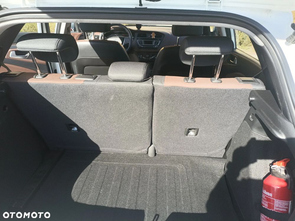 Hyundai i20 1.2 Classic - 10