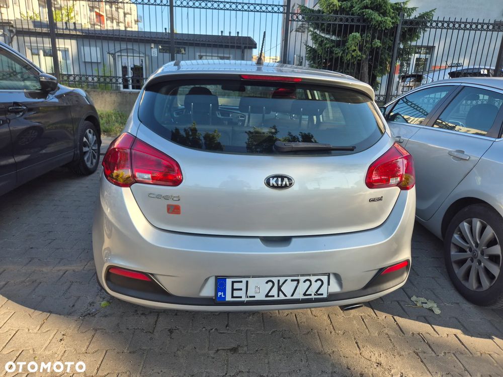 Kia Ceed 1.6 CRDi M - 4