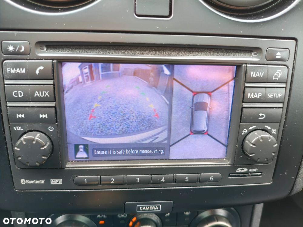 Nissan Qashqai 1.6 dCi 4 x 4 DPF Start/Stop tekna - 18