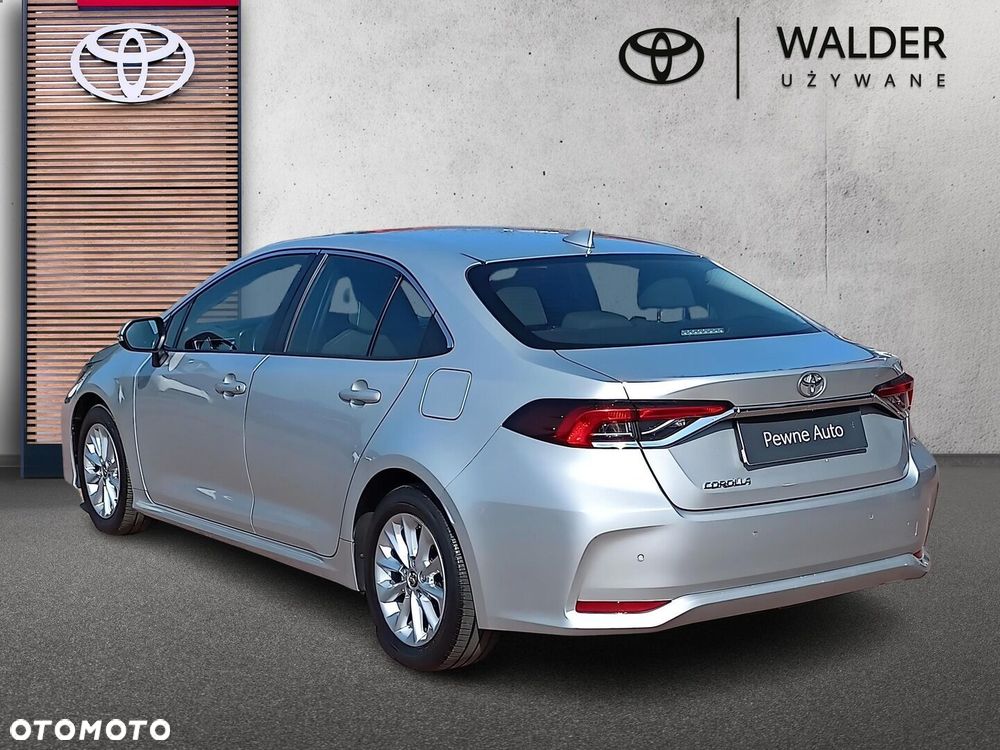 Toyota Corolla 1.6 Premium EU6 - 7