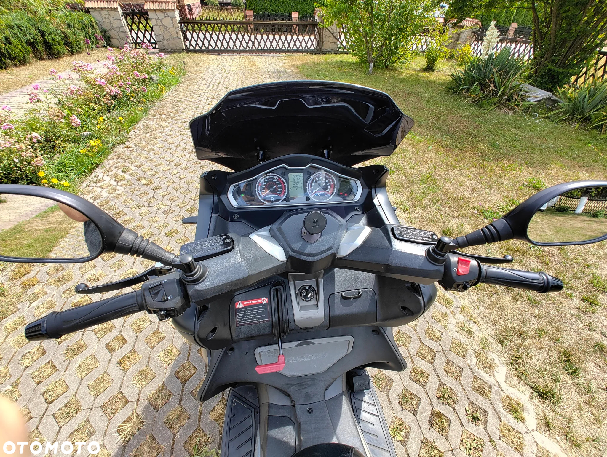 Piaggio MP-3 - 19