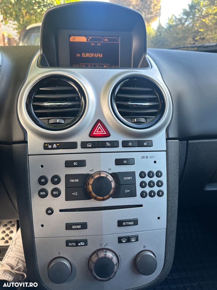 Opel Corsa - 8