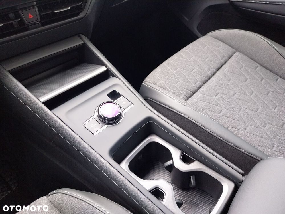Volkswagen Tiguan - 20