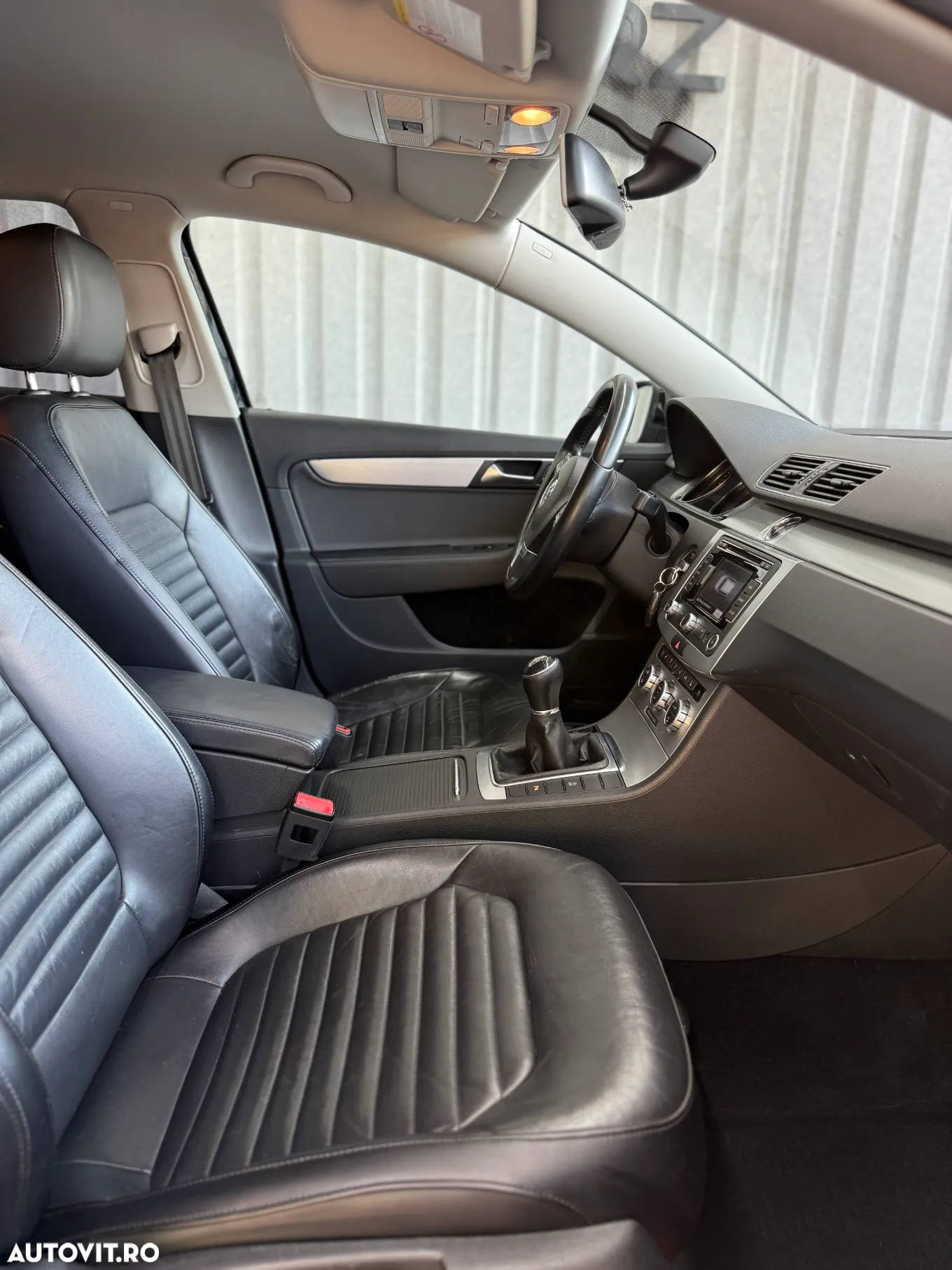 Volkswagen Passat Variant 2.0 TDI BlueMotion Technology Business Edition - 20