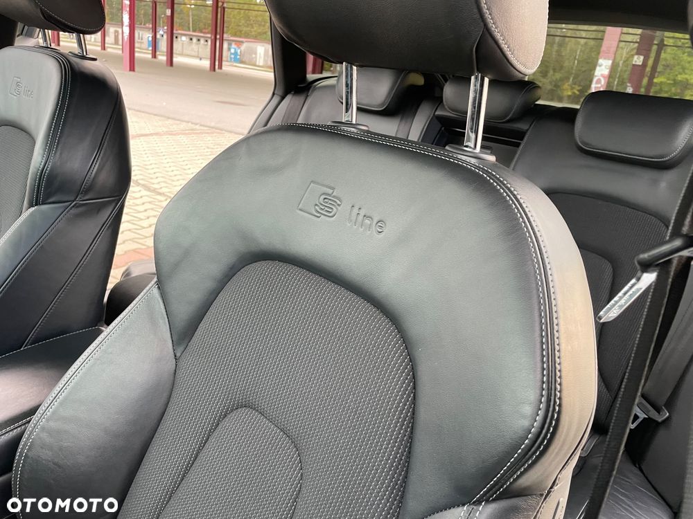 Audi A4 Avant 2.0 TDI ultra S tronic sport - 26