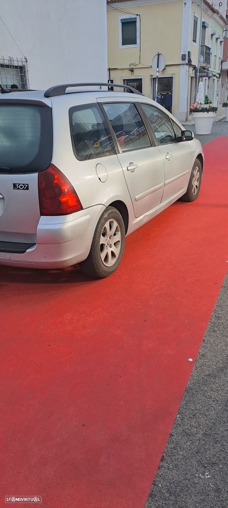 Peugeot 307 - 4