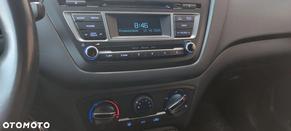 Hyundai i20 1.4 Comfort - 18