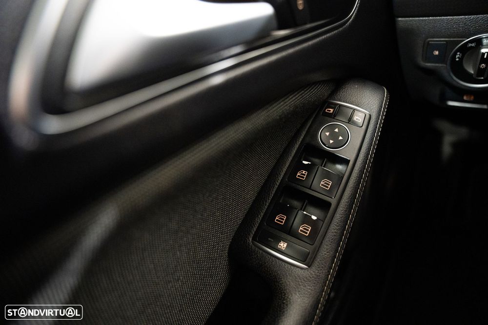 Mercedes-Benz A 180 CDI BlueEFFICIENCY - 19