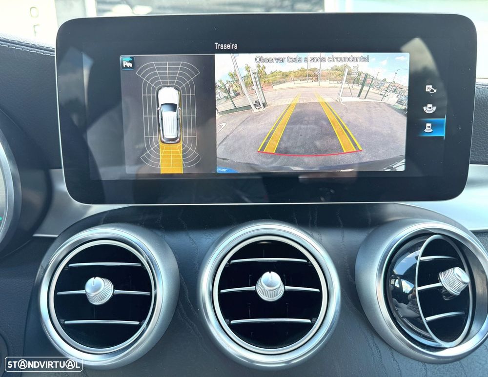 Mercedes-Benz GLC 300 de 4Matic - 11