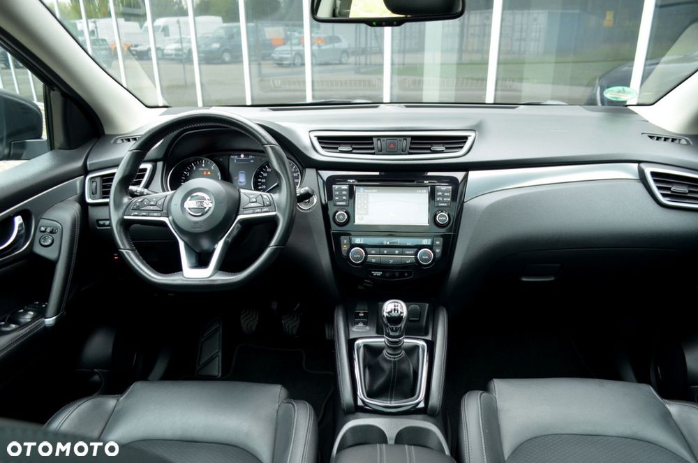 Nissan Qashqai 1.6 DIG-T N-Connecta - 8