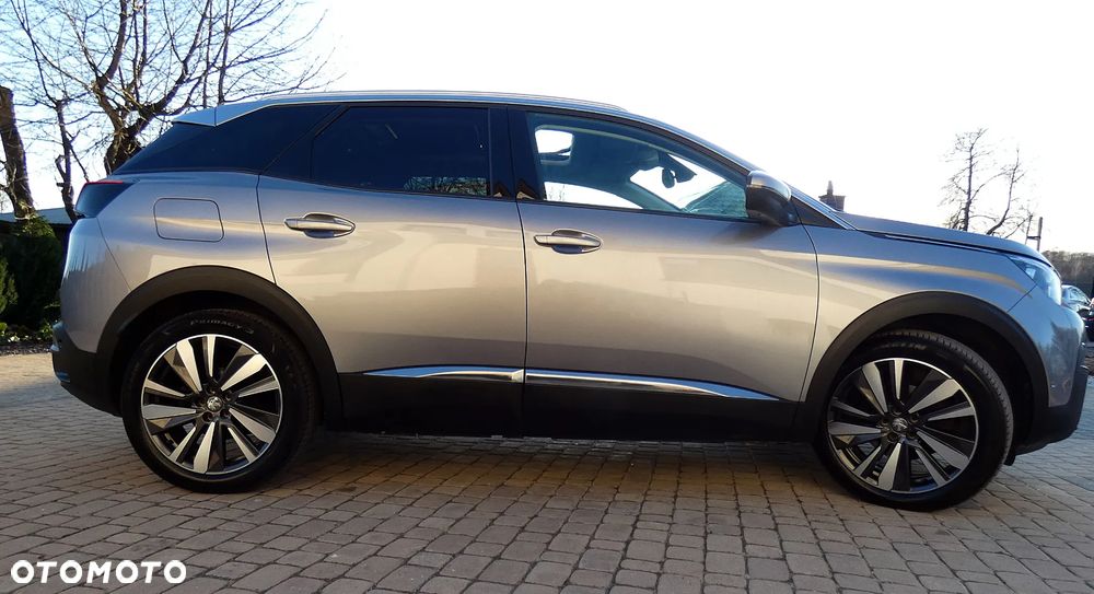 Peugeot 3008 1.5 BlueHDi Allure S&S - 14